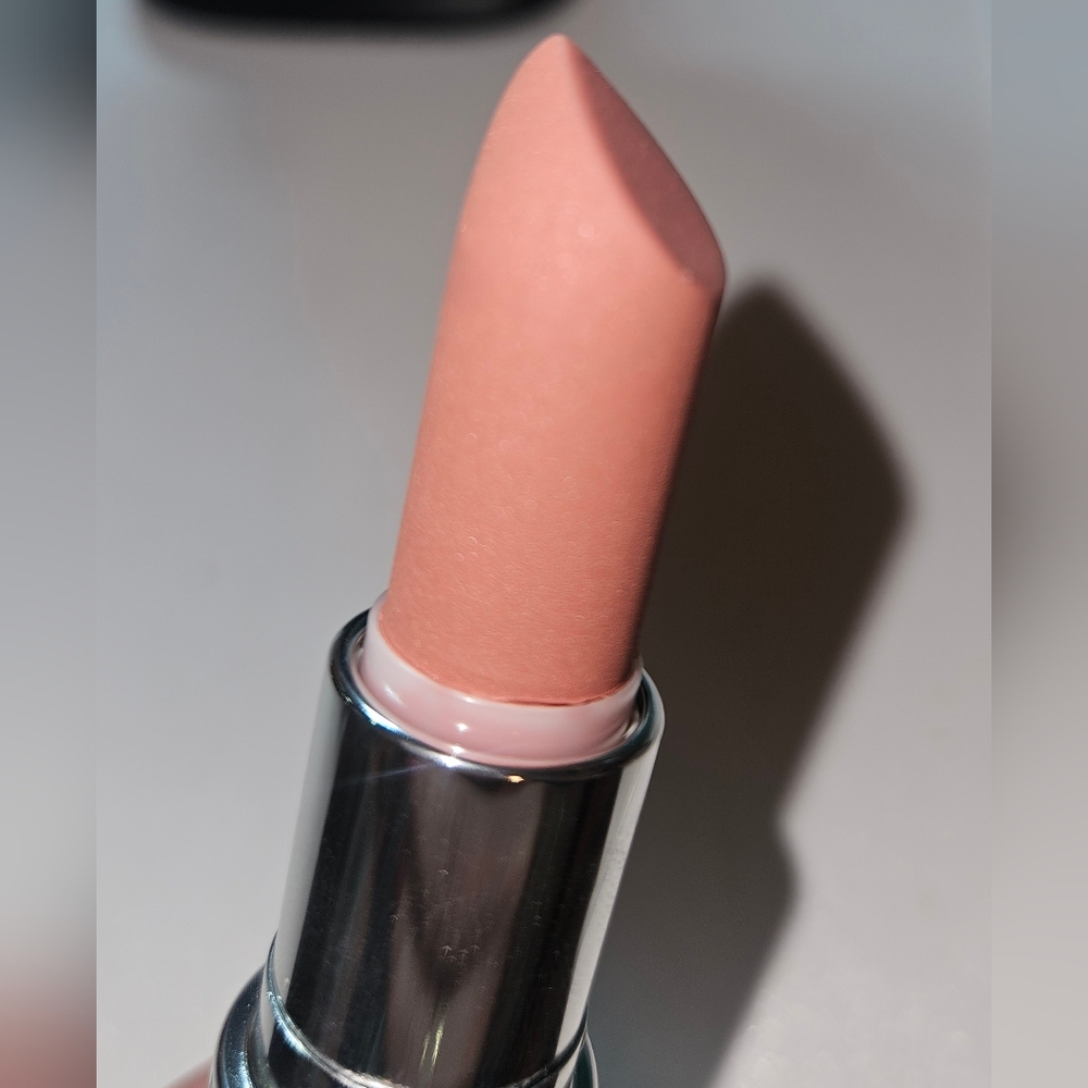 Mac Nude Cool Teddy Lipstick
